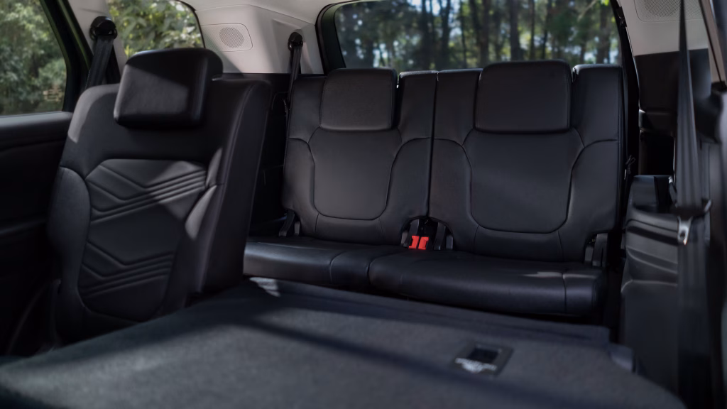 Espacio y comodidad, 3 filas de asientos Ford Everest XLT - Yude Ford Honduras